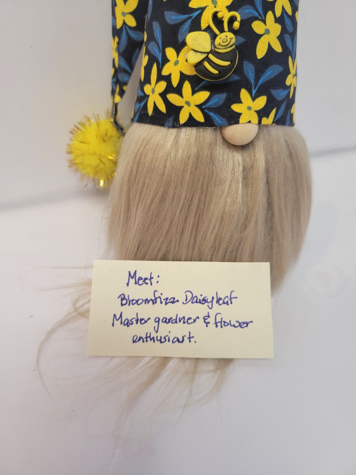 Yellow daisy & bumble bee gnome shelf sitter table decor centerpiece