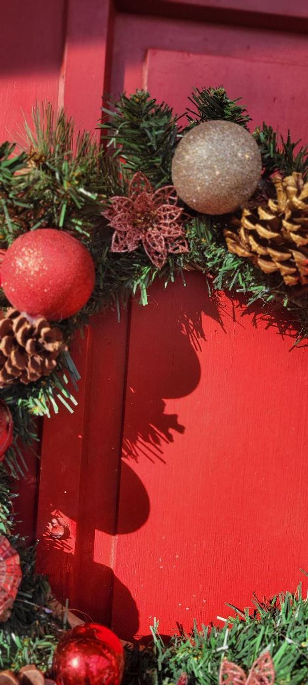 Christmas table centerpiece or door hanging wreath