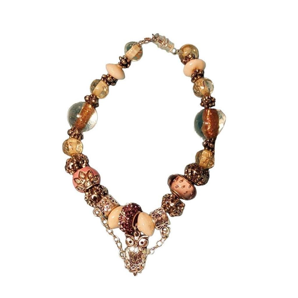 Hand Crafted Beaded bracelet 8 1/2"