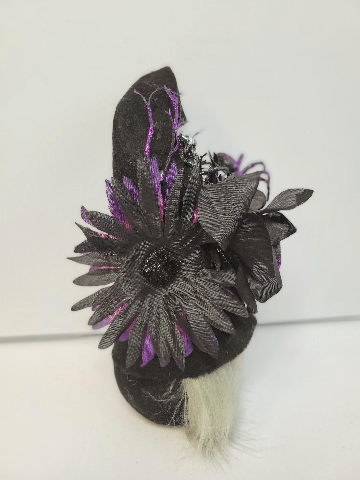 Spooky glam, dark Elegance, Halloween Gothic gnome