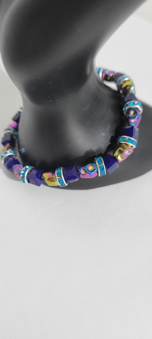 Hand crafted Halloween iridescent skull beaded bracelet