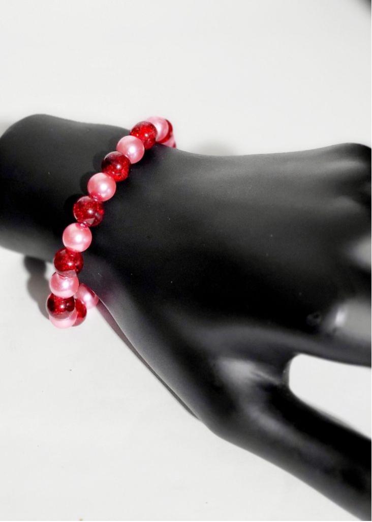 Cherry red & pearlescent pink stretchy glass beaded bracelet handcrafted