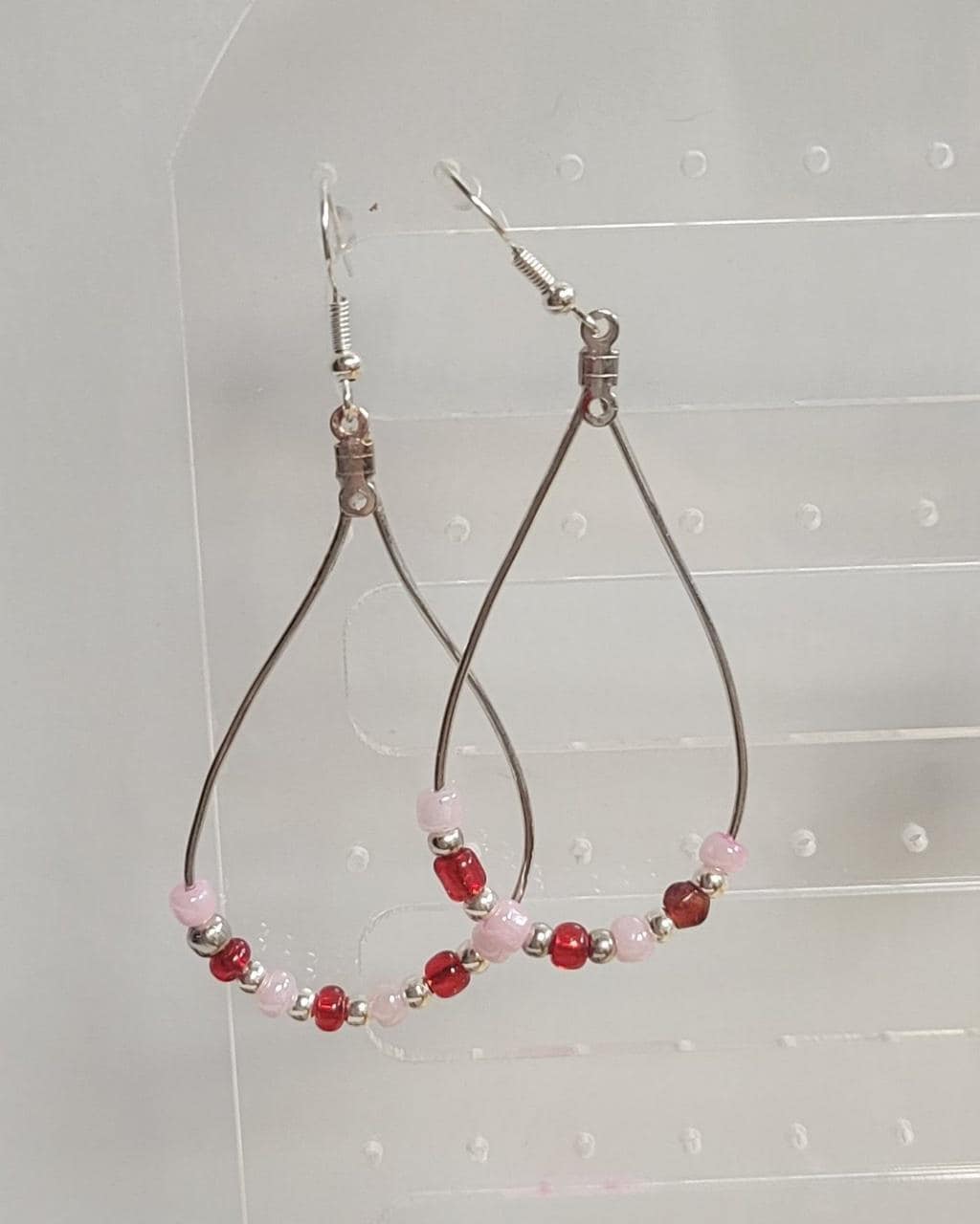 Red & pink beaded pierced drop earrings
