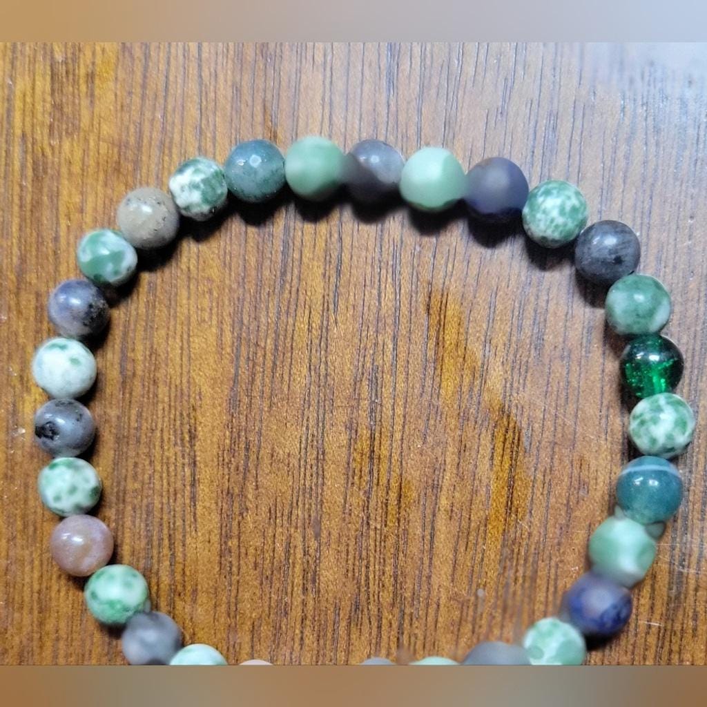 Natural Green Jasper & Agate Crystal stretch bracelet