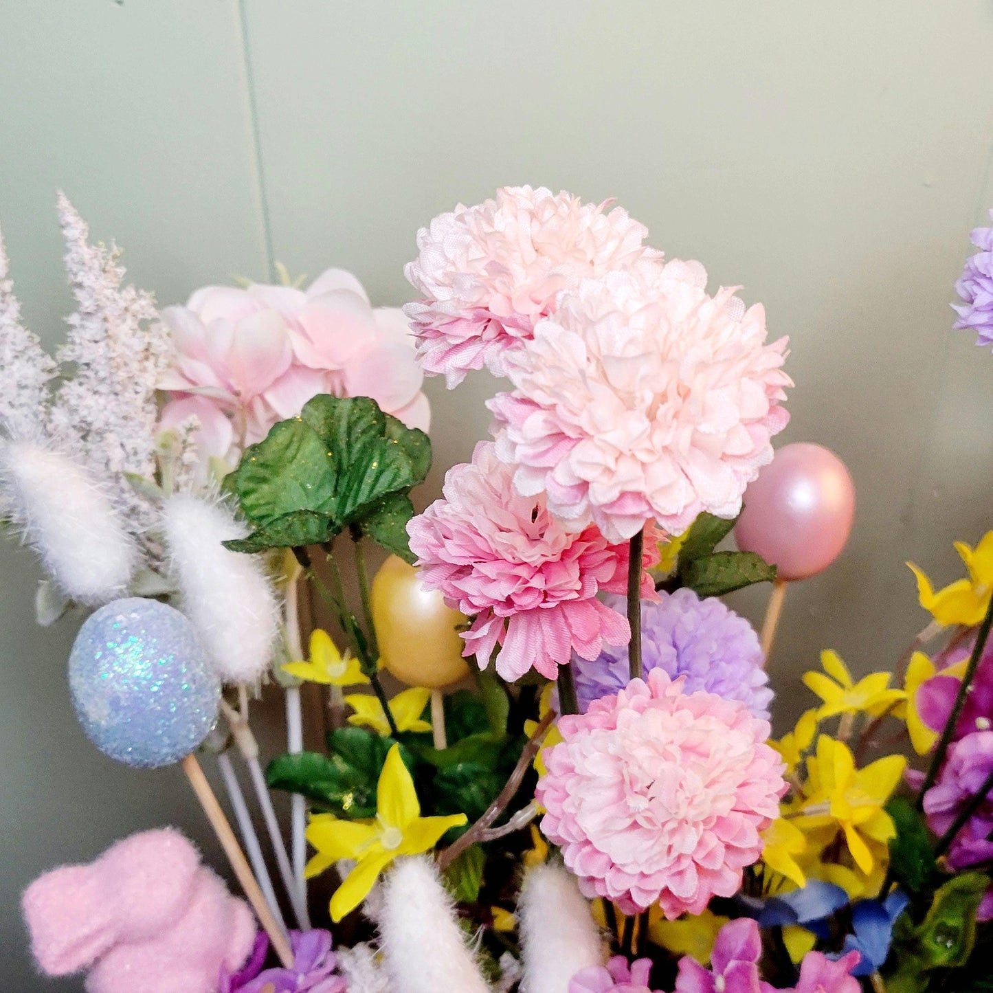 Handmade Easter planter table decor 10x4x3.5"