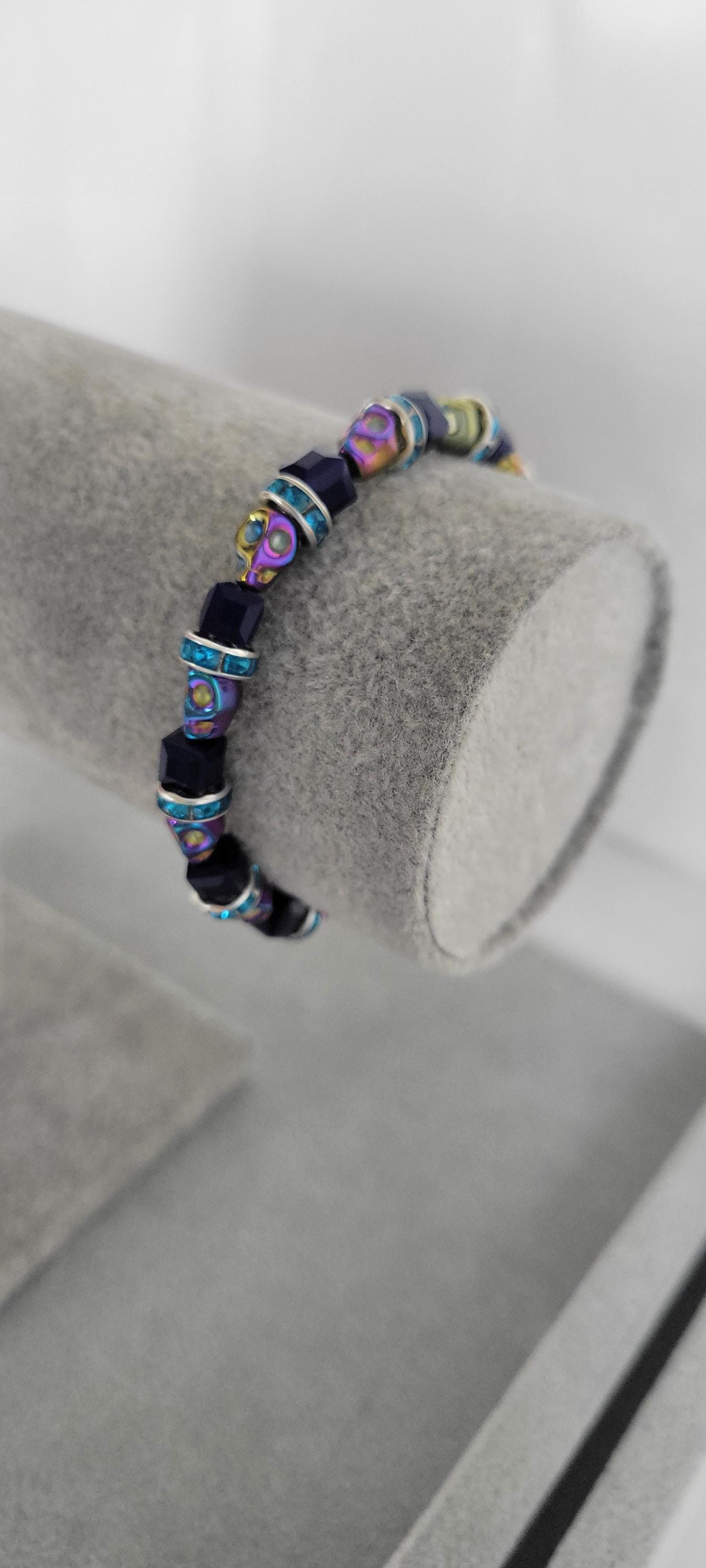 Hand crafted Halloween iridescent skull beaded bracelet