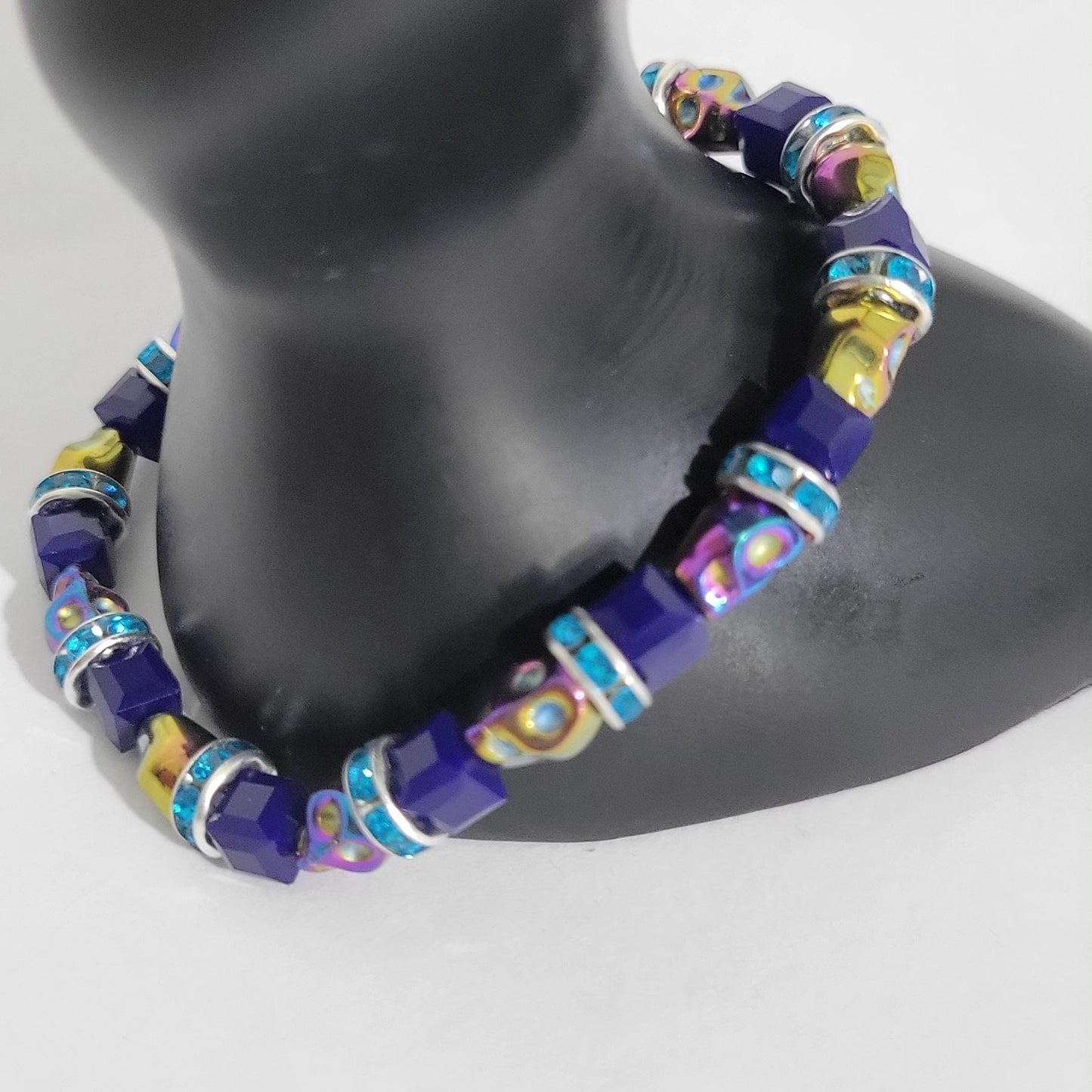 Hand crafted Halloween iridescent skull beaded bracelet
