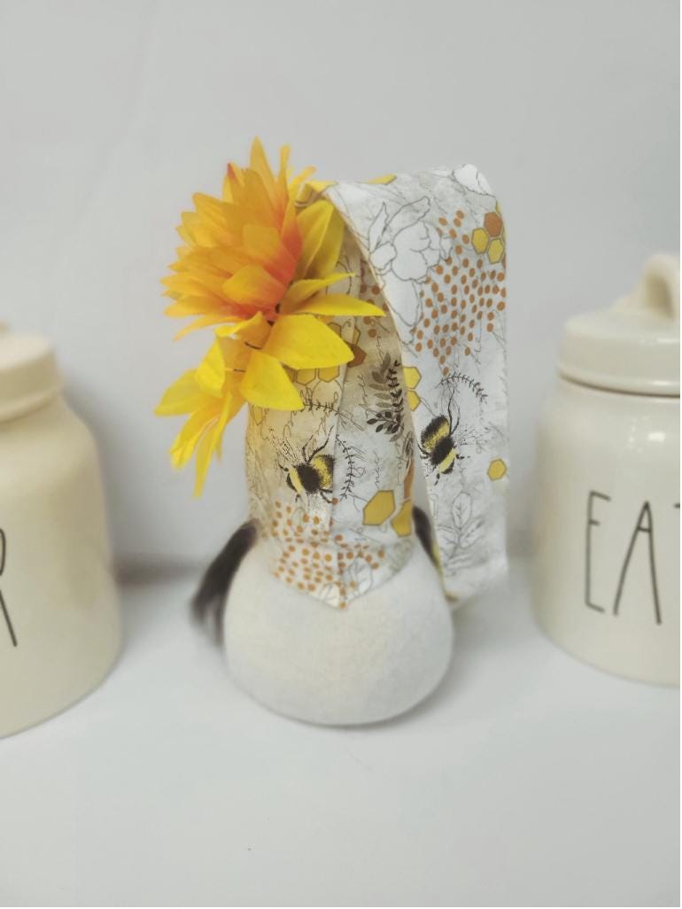 Bumble Bee Sunflower Gnome Tier Tray Home Decor