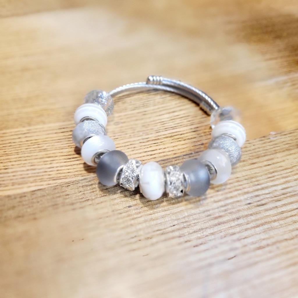 European Style Snake Coil Expandable Beaded Bracelet 7"