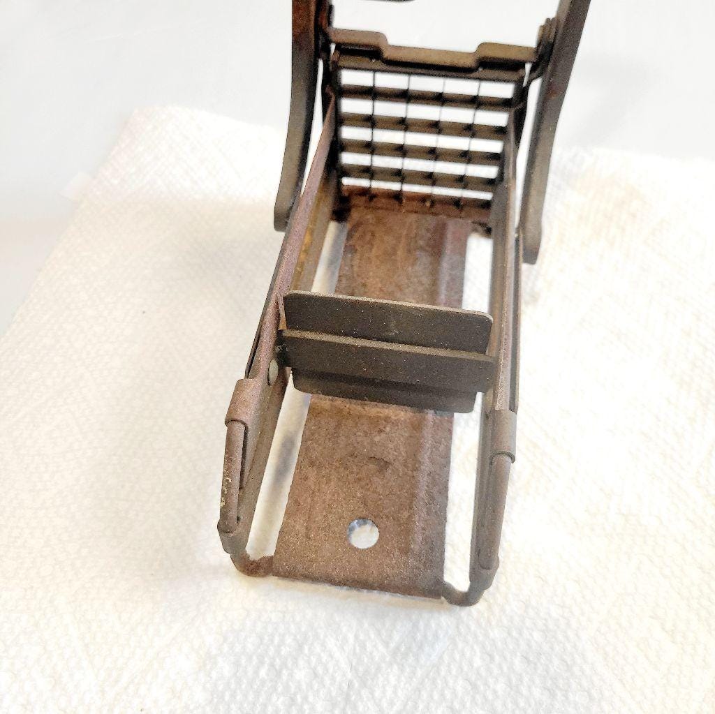 Vintage Ecko Comad Holland Metal French Fry Cutter