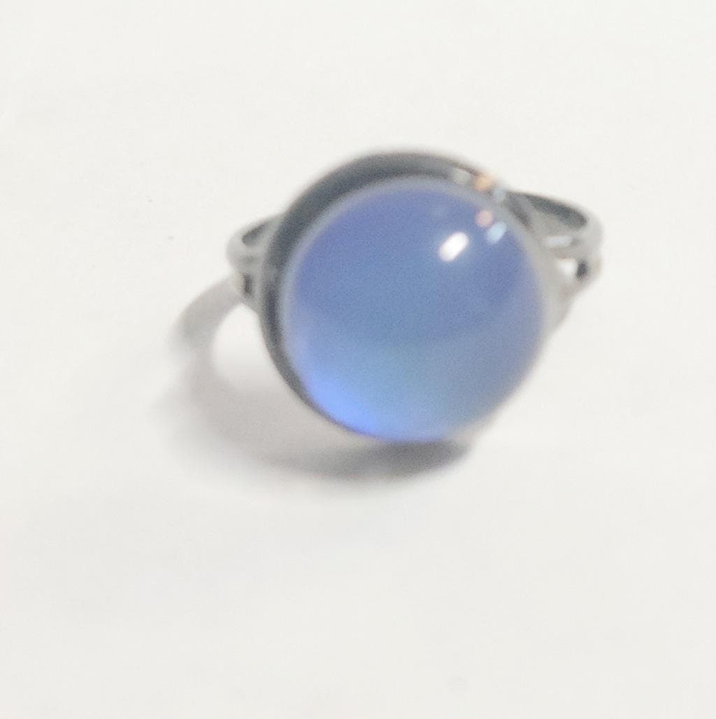 Hand crafted adjustable color changing mood ring