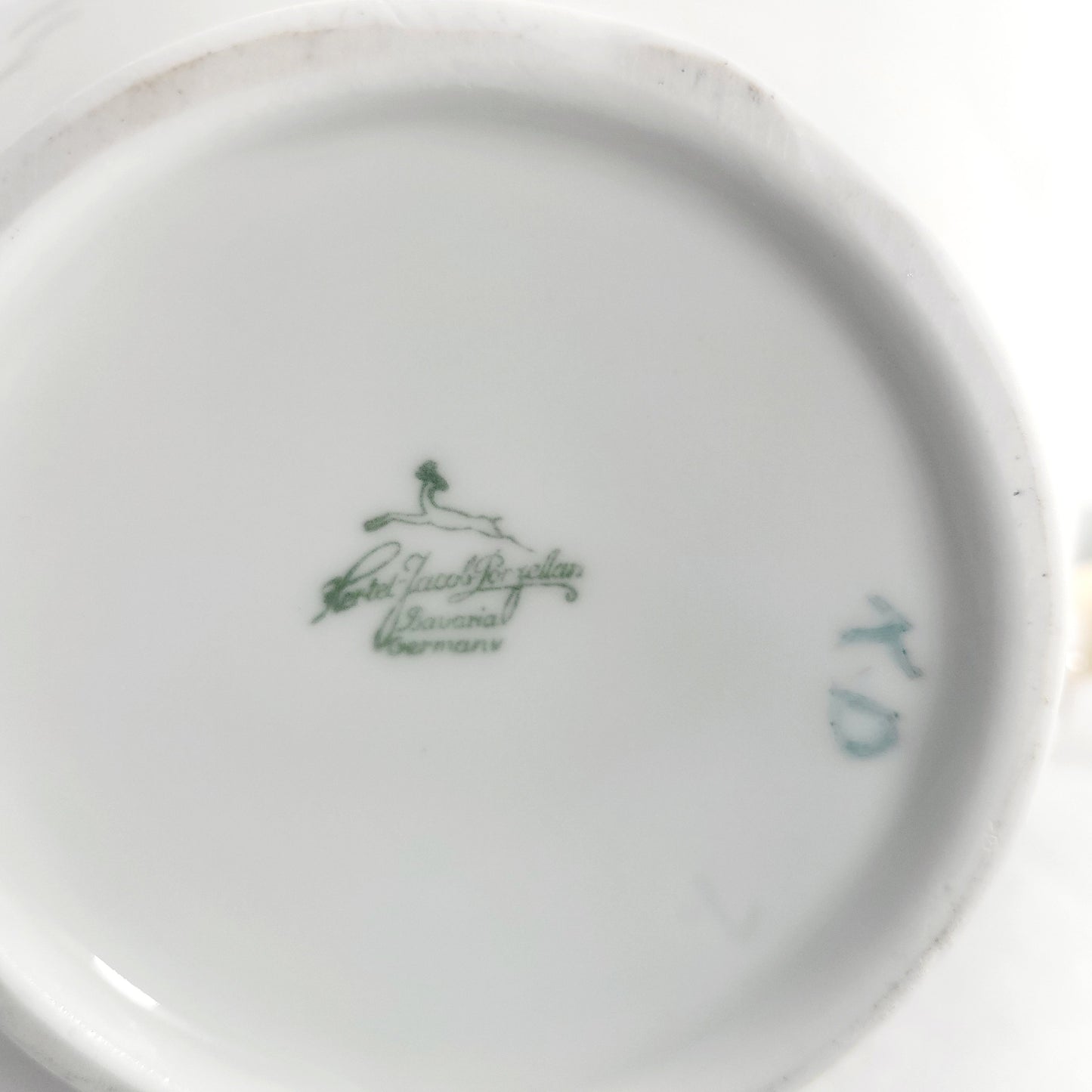 Vintage Hertel-Jacob Porzellen Bavaria Germany White Floral Teapot Gold Accents