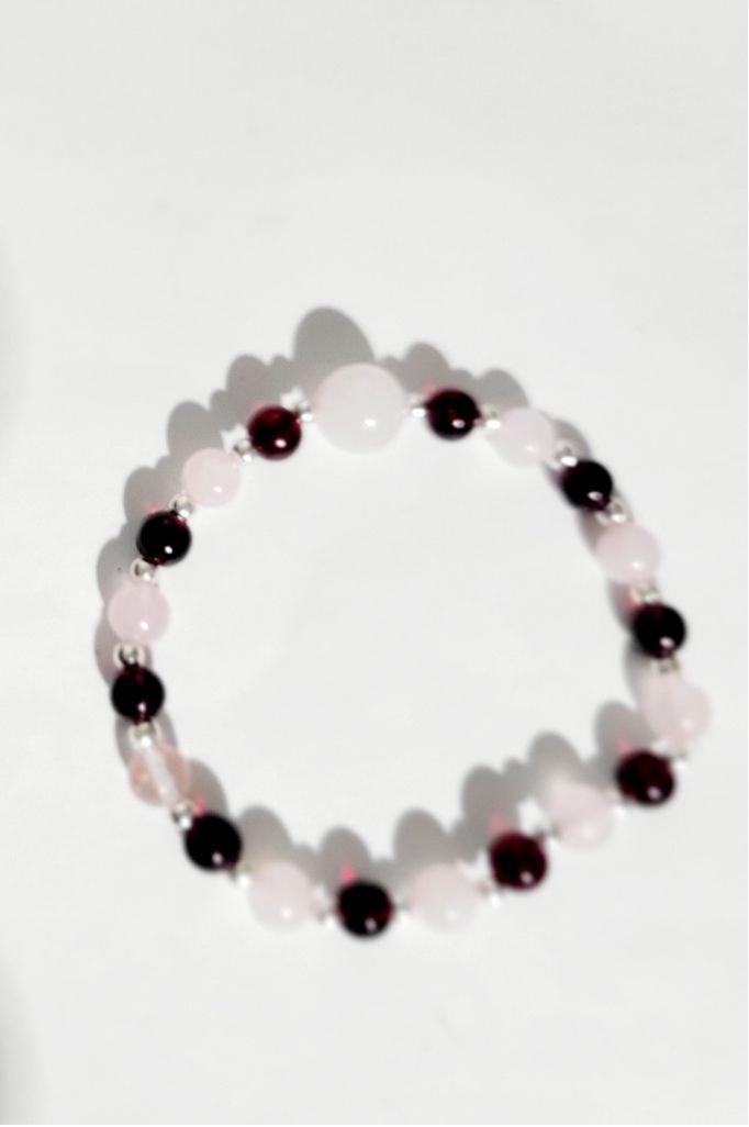 Rose quartz & garnet stretchy bracelet hand crafted
