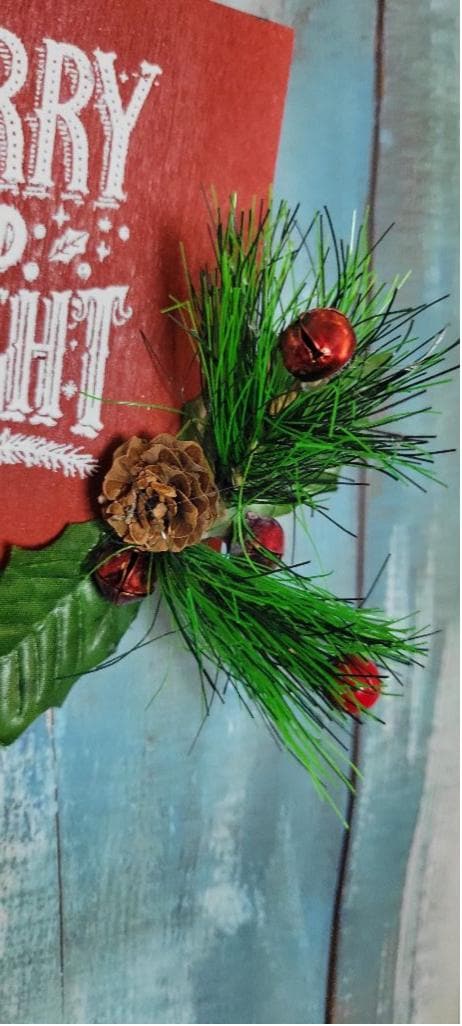 Merry and Bright with mistletoe Christmas wall hanging art