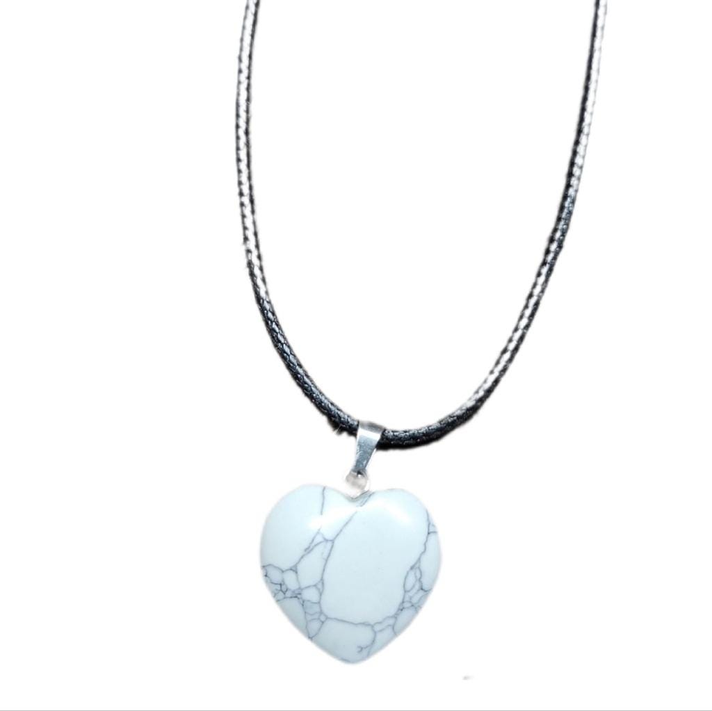 Natural Howlite Heart-Shaped Pendant Corded Necklace