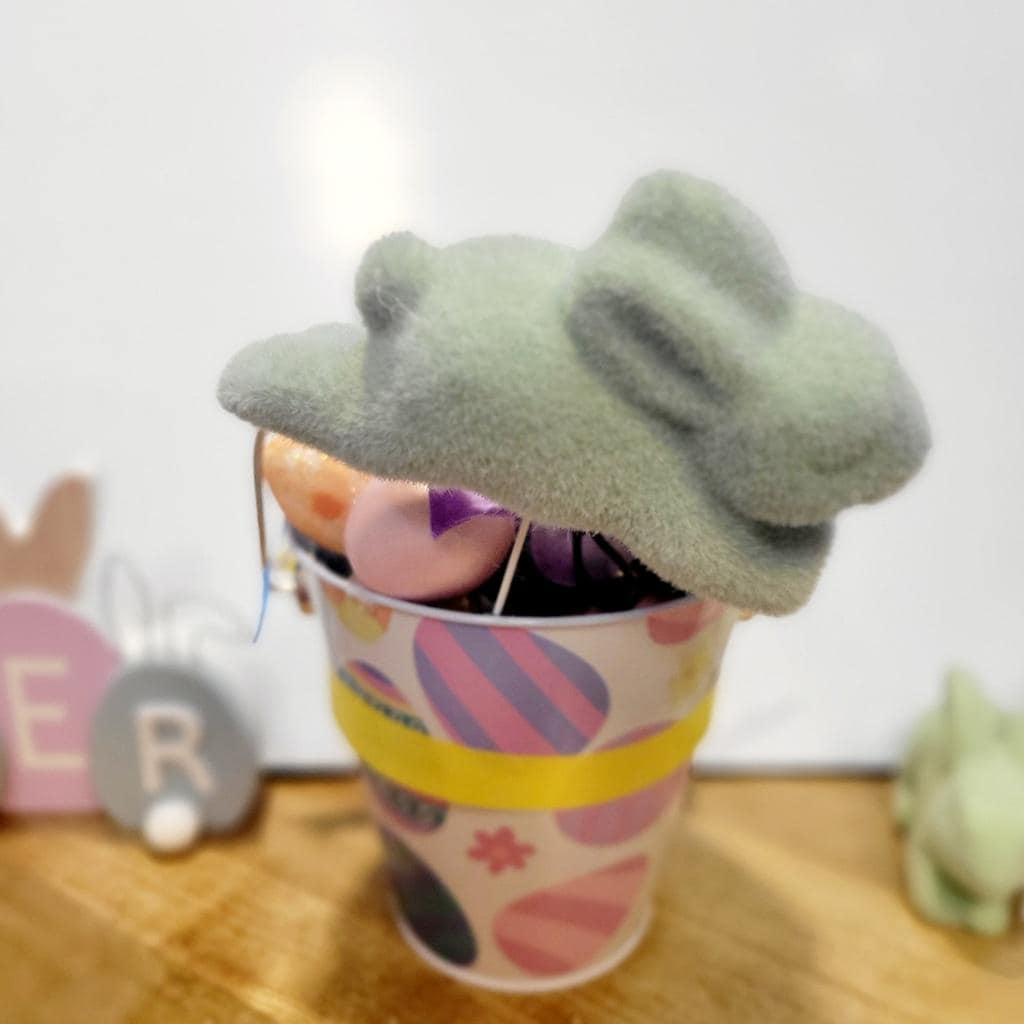 Easter Egg and Flower Table Home Decor Bucket