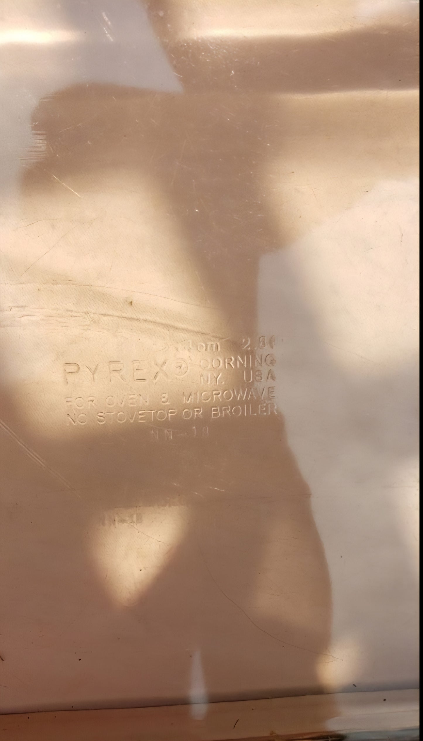 Vintage Pyrex 233 Amber casserole dish 13x9" 2.8L