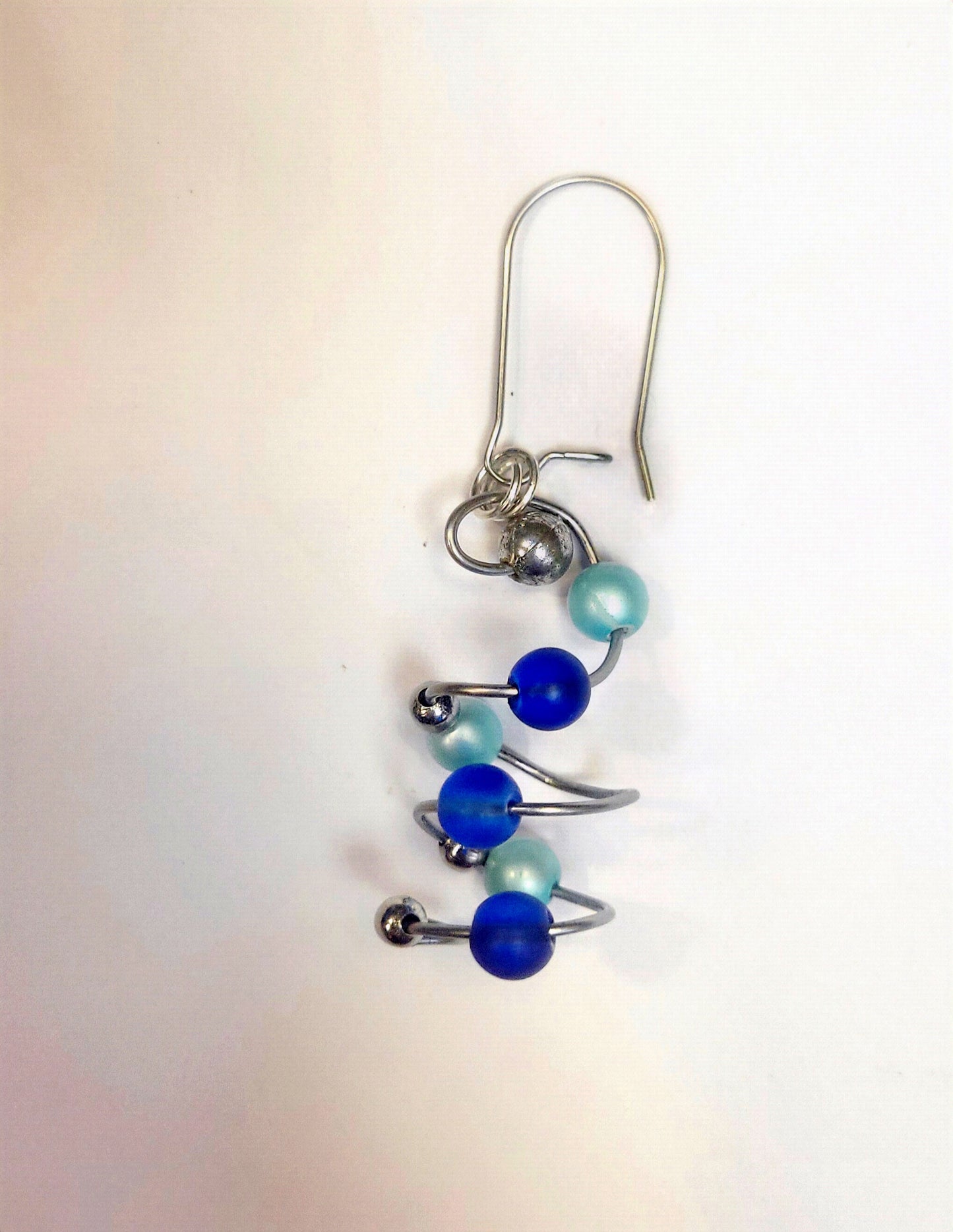 Stainless steel wire beaded Christmas tree earrings